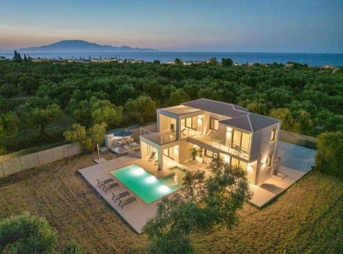 Hariati Villas - An Elegant Escape, by Zantewize