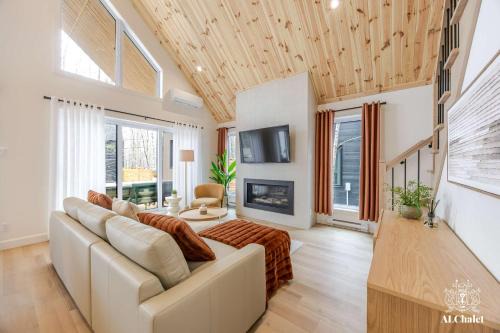 Harmonie Modern Forest Retreat Spa & Serenity