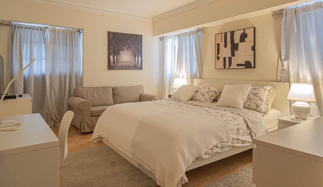 Harmony Apartment Close to Downtown Center Mall