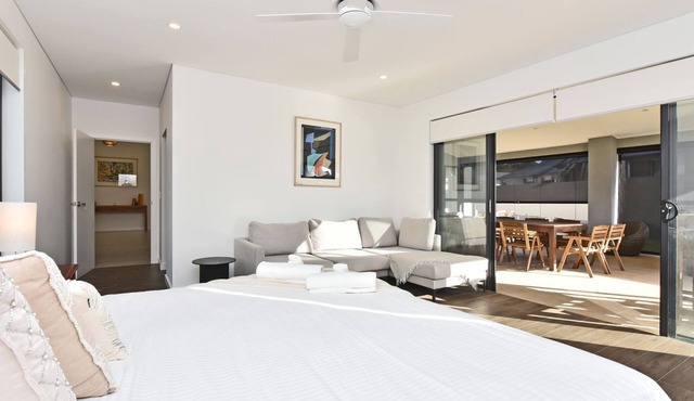 Harmony Haven at Huntlee with Hot Tub and easy access to Vineyards and facilities