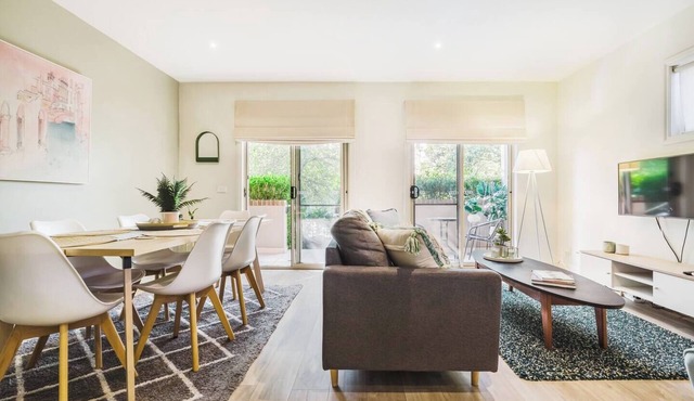 Harp Haven Contemporary in Suburban Tree lined Kew