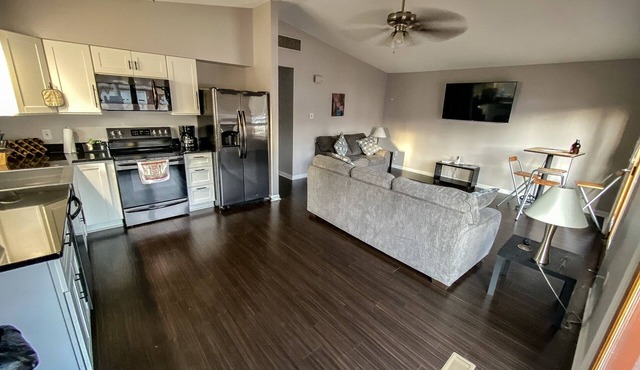 Harpers Ferry Mountain Retreat - 3 Bedroom Near Wineries w/Laundry & Fire Pit