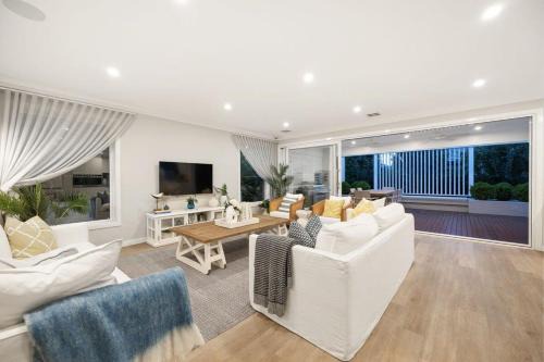 Harpley Estate - Luxurious Family Werribee Getaway