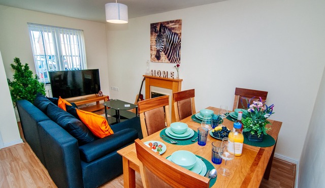 Harris House with a free parking