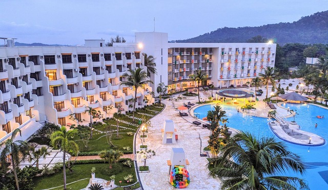HARRIS Resort Batam Waterfront