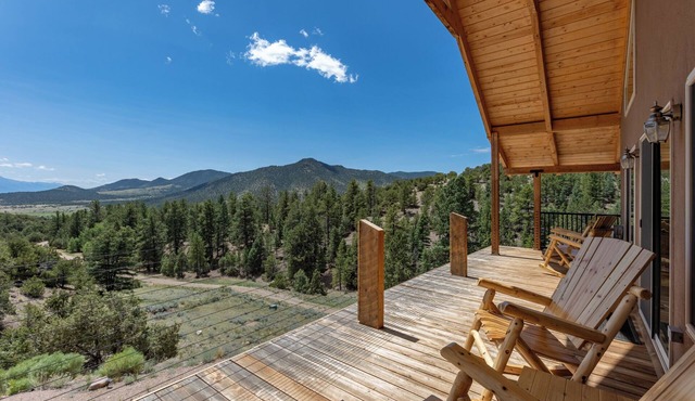 Harrison Hill- Basecamp For Outdoor Adventures!