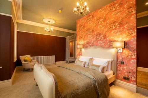 Harrogate Self Catering - Harlow House - Harrogate Valley Gardens View