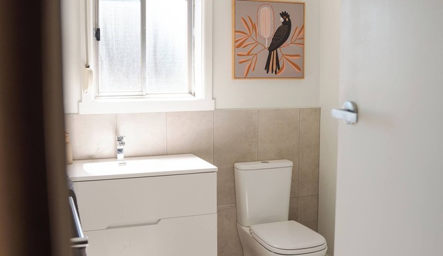 Harry's Place -Easy Access Stay