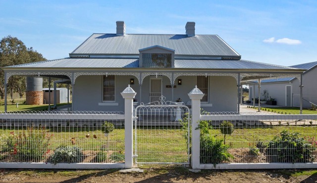 Hart Cottage Farm Stay in Indigo Valley