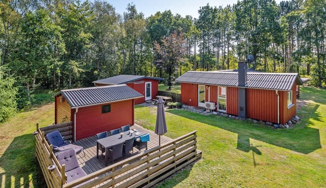 "Harthe" - 800m from the sea by Interhome