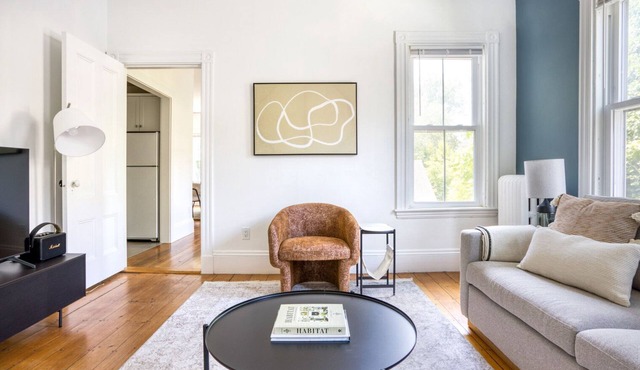 Harvard Square 3BR w/W/D, steps to Harvard Square