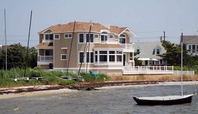 Harvey Cedars, NJ, Bayfront Compound With Pool!