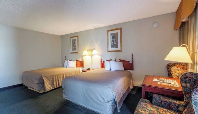 Hassle-Free Room w/Parking – Convenient For Quick Gallup Weekend Getaways