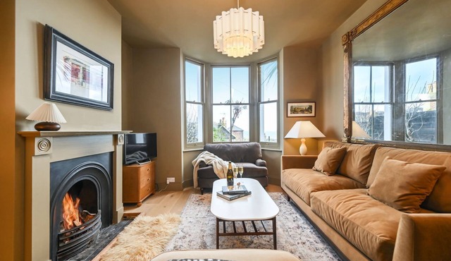 Hastings View - a holiday let that sleeps 4 guests in 2 bedrooms