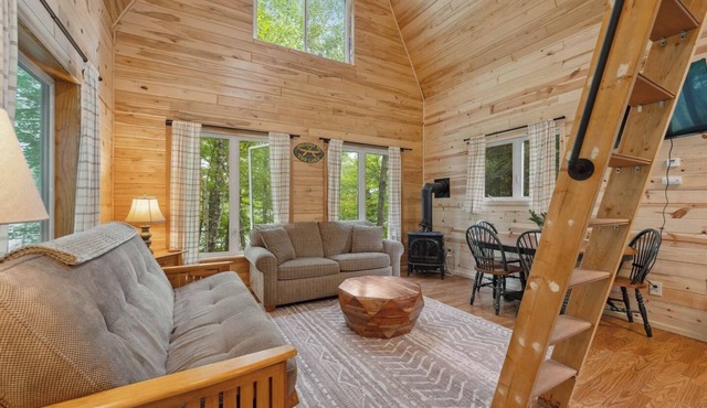 Hatch Lake Tiny House - Get Up North Retreats
