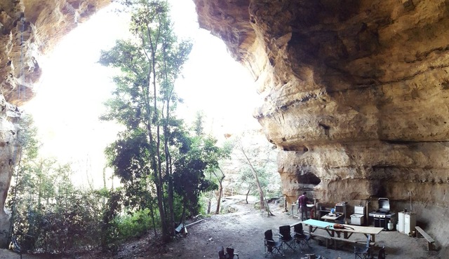 Hatter's Hideout Cave & Lodge, Breathtaking Sunrise, Sunset Views