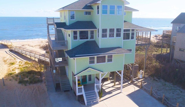 Hatteras Beachfront Pool Home!