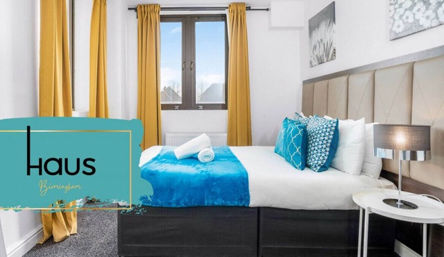 Haus Apartments 1 Bed with Parking