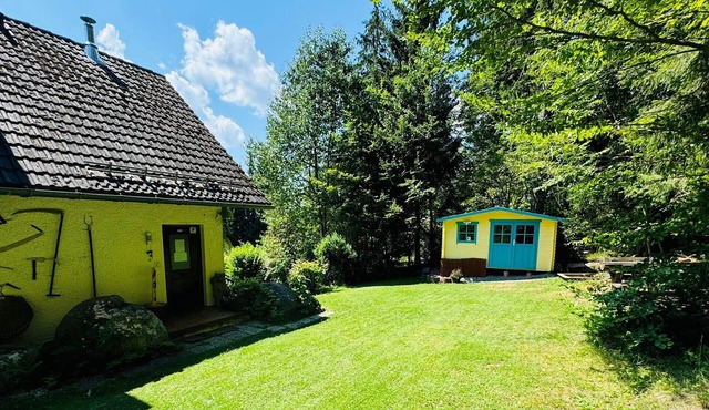 "Haus Daxberg" idyllisch gelegen im Bayerischen Wald - Ferienwohnung mit Zimmer Küche Bad in Eppenschlag