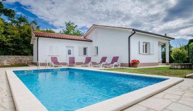 Haus Mia by Interhome