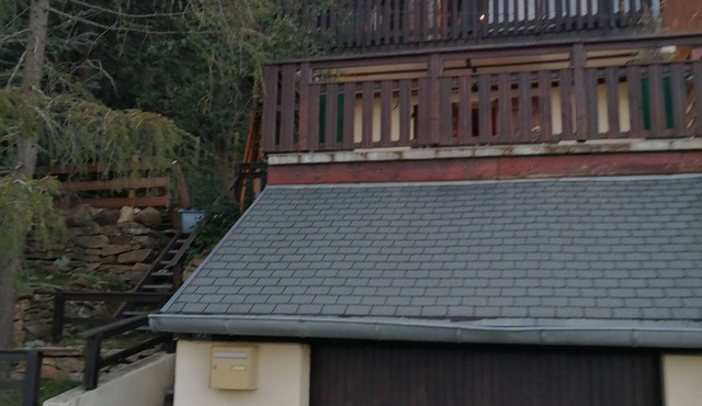 Haut de Chalet Le Bois de Cerf , Animaux Acceptés en Lisière de Foret