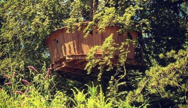 Haut-Perchée cabin at 16m