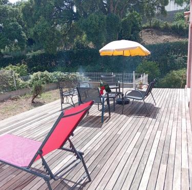 Haute-Corse Bas de villa , 2 chambres de 70 m2 , vue mer , jardin et terrasse