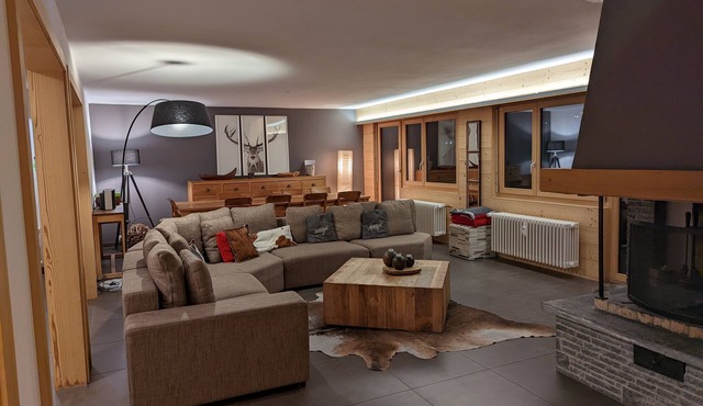 HAUTE-NENDAZ - 4 Valleys - 200m from the funicular - 4 Bedrooms + 3 Bathrooms