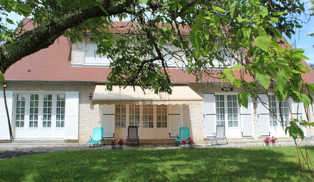 HAUTEFORT Holiday house in Black Perigord