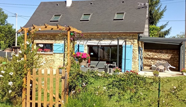 HAUTES PYRENEES INDEPENDANT GITE COCOONING 4 P TOUT CONFORT ARTIGUEMY 65130