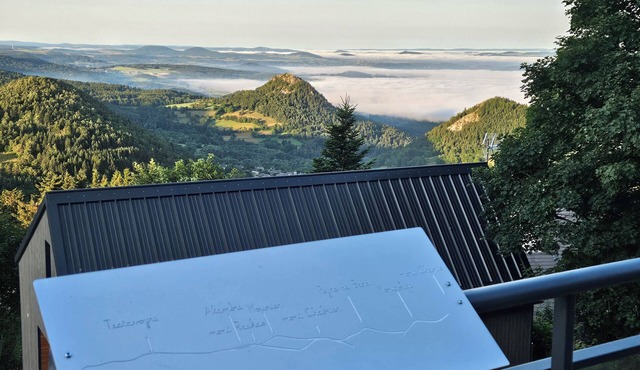 Hauts Gites du Meygal: 3 gîtes for 24 people :Reservations only on request