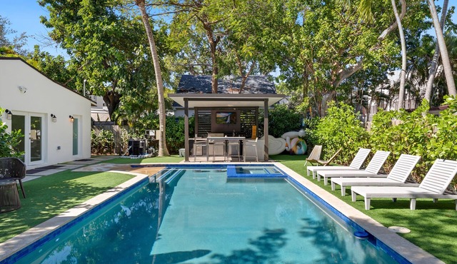 Havana House ~ Miami LUXE ~ West Brickell