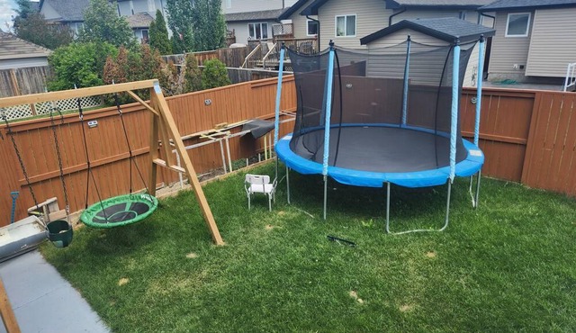 Have a fun alone or with your beautiful family at this lovely home