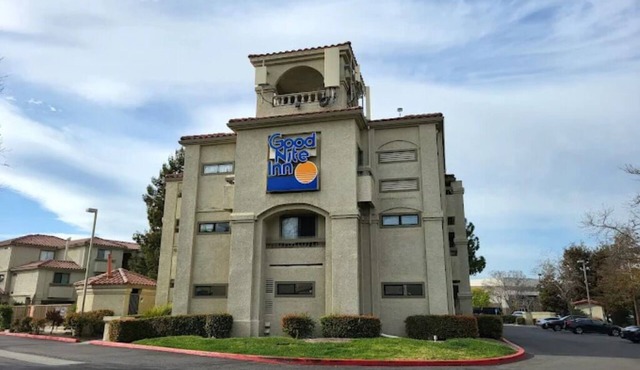 Have a Super Good Night's Rest at the Good Nite Inn Freemont for your Super Bowl