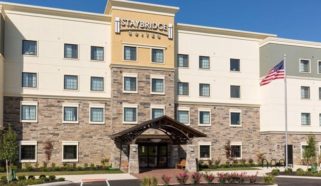 Have a Super Time at Staybridge Suites Newark!
