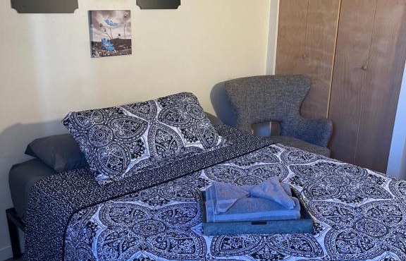 Have At It , University City, Smart Tv, Free Street Parking, Zip Car Site