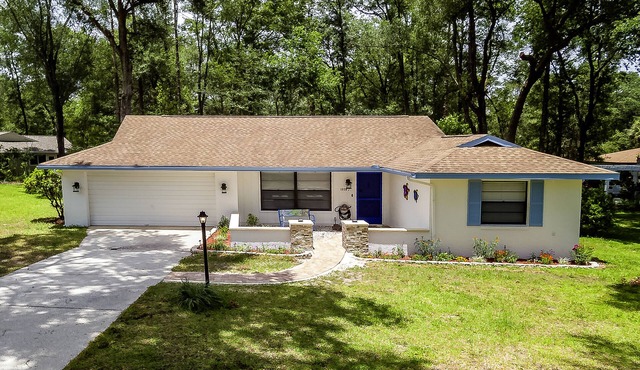 Haven at Rainbow Springs + Free Kayaks, Heated Pool, Game Room