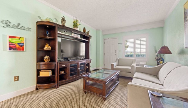 Haven at Villas of Hatteras Landing - 1 Bedroom Near-Beach Condo with Pool Access!
