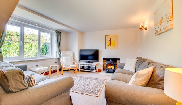 Haven Cottage - Four Bedroom House, Sleeps 7