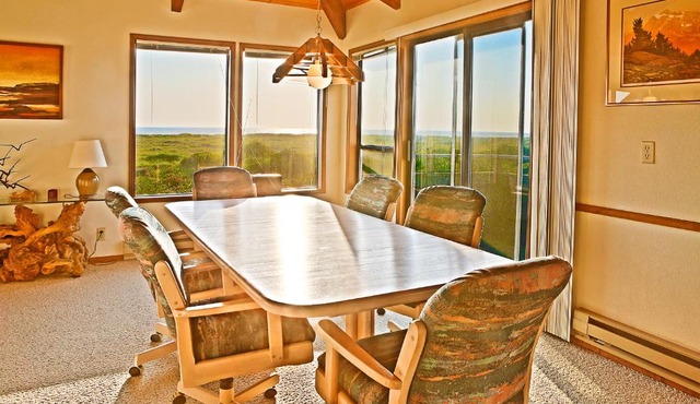 Haven Hideaway - Ocean Views from Every Room