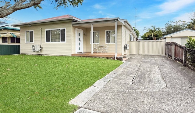 Haven Hideout - 3 bedroom holiday home in North Haven, close to beach, wifi available