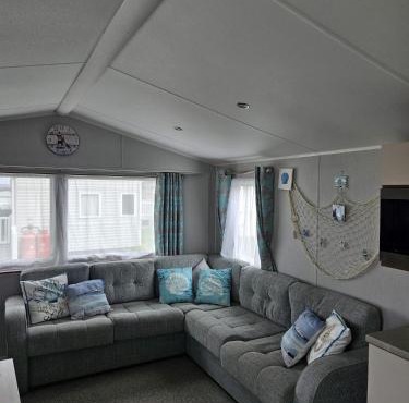 Haven Kent Coast Allhallows sleeps 8