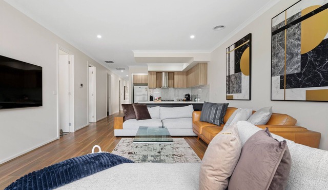 Haven near Tarneit main shops