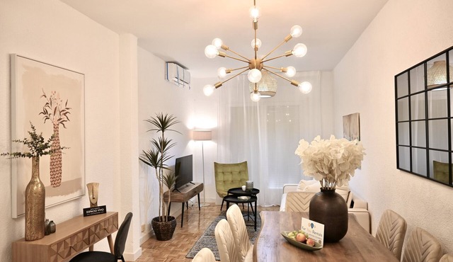 haven of elegance in the heart of Prosperidad.