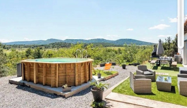 Haven of peace in the middle of the Corbières, swimming pool with breathtaking views