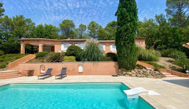 Haven of peace: villa with private pool