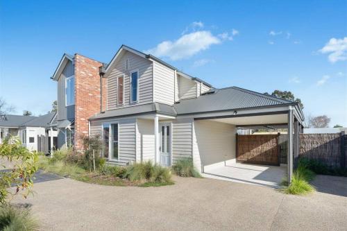 Haven on Hunter Lux Townhouse