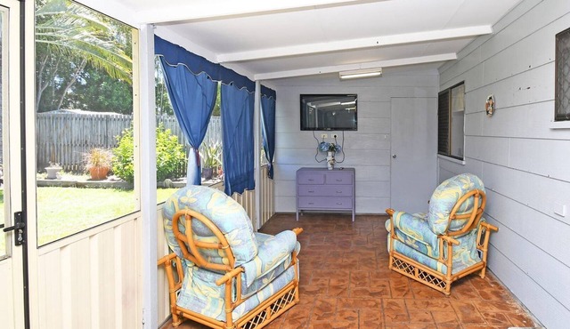 Haven On The Point only streets away from the beach