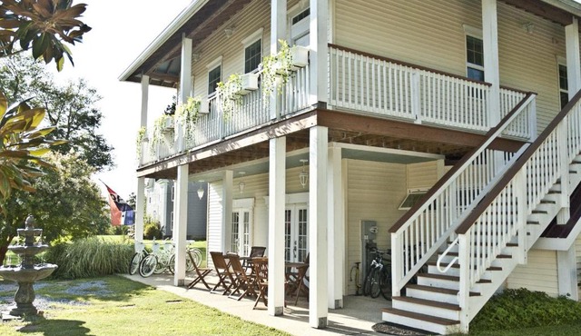 Haven Point Inn and Gallery