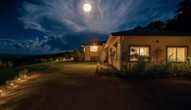 Hawaiian Farm Stay - Guesthouse With ☼Sunrise☼ Views, Farm Stay W/180° Sunrise & Ocean Views